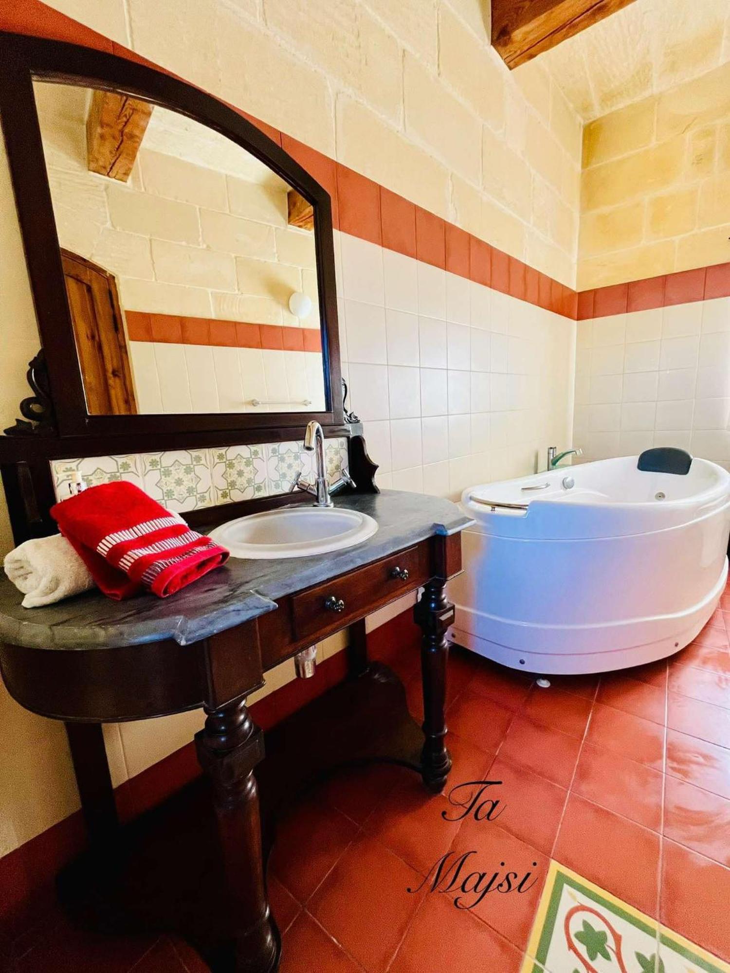 סן לורנץ Ta Majsi Farmhouse With Indoor Heated Pool מראה חיצוני תמונה