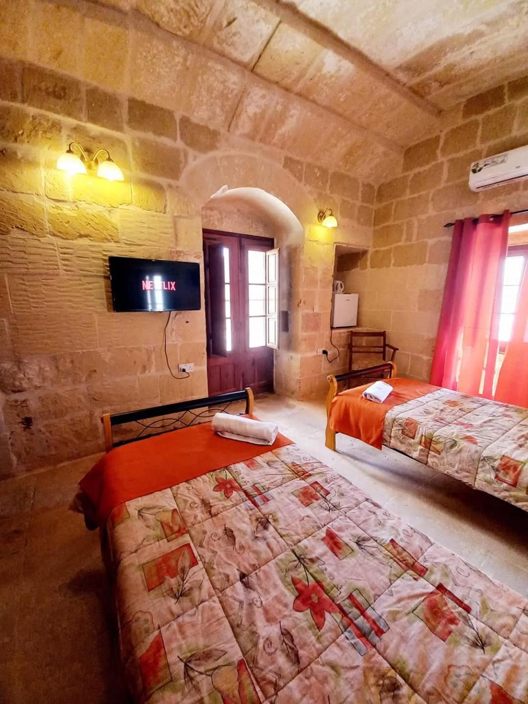 סן לורנץ Ta Majsi Farmhouse With Indoor Heated Pool מראה חיצוני תמונה